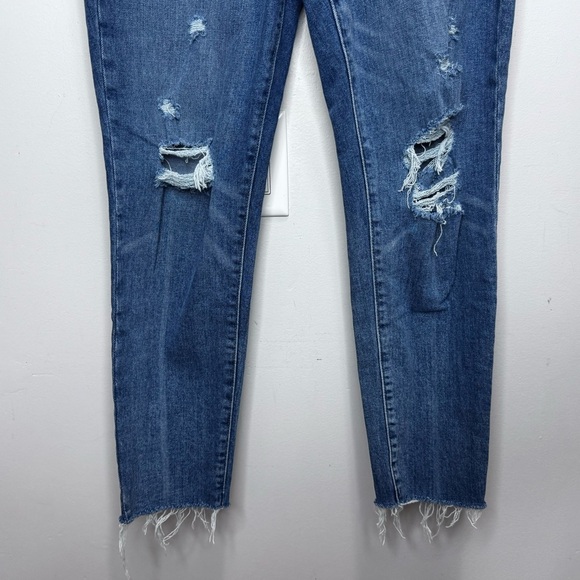 Old Navy Higher High Rise OG Straight Blue Jeans Distressed Button Fly Size 6 - Picture 12 of 13